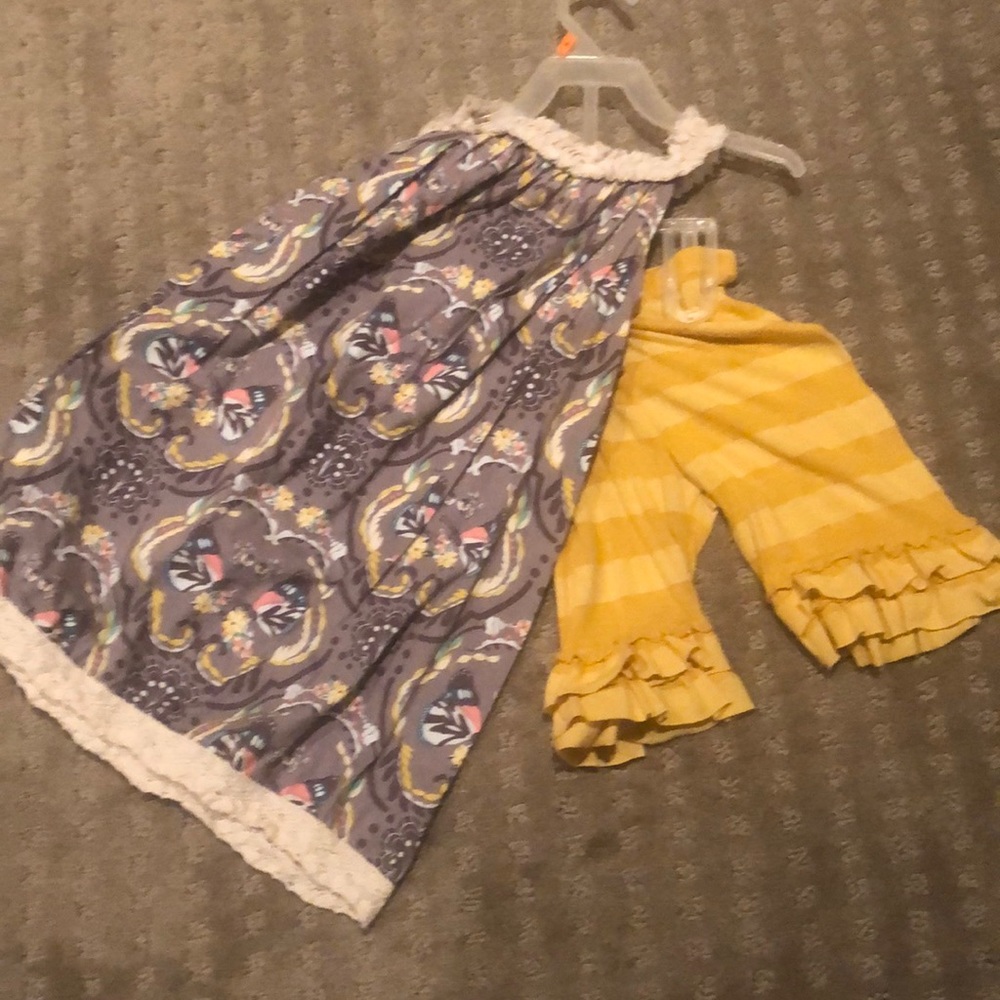 Ruffle set - Picture 2 of 4